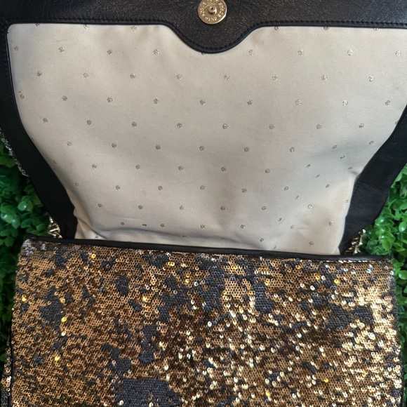 Kate Spade Paola El Morocco Gold/Silver Bow Sequined Clutch Purse - Picture 8 of 13
